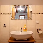 Cvetka Apartment