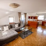 Apartment Cvetka *