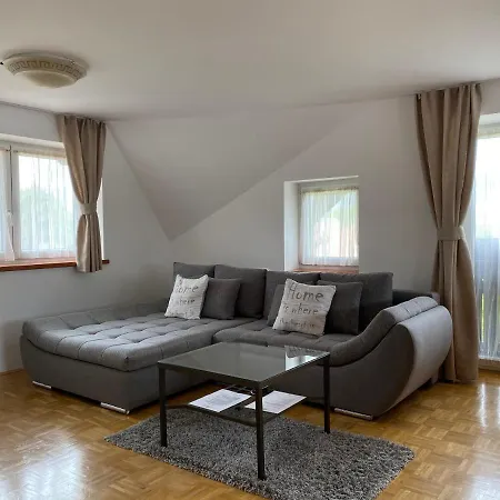 Cvetka Apartment *