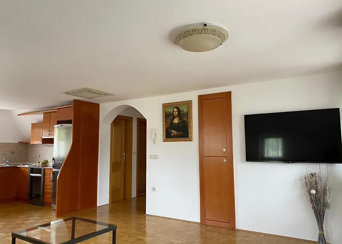 Cvetka Апартаменты